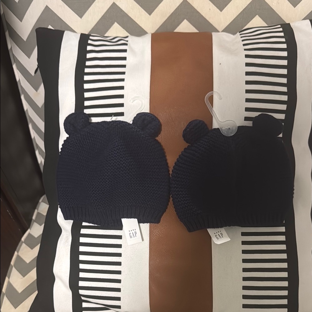 *** 2/$15*** Bundle of 2 Baby GAP Blue Bear Ear Hat